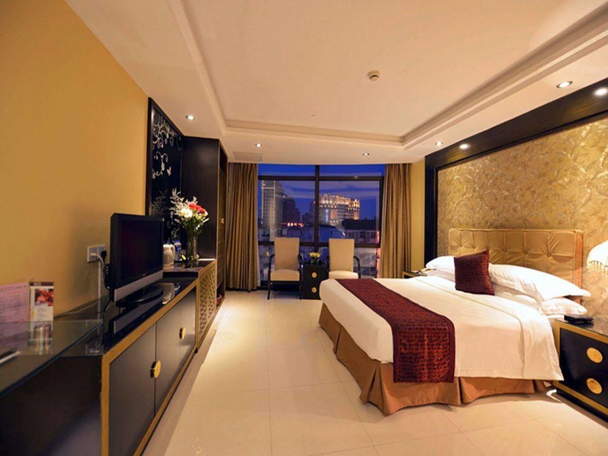 Kingtown Hotel Hongmei Shanghai Exterior foto