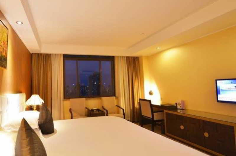 Kingtown Hotel Hongmei Shanghai Exterior foto